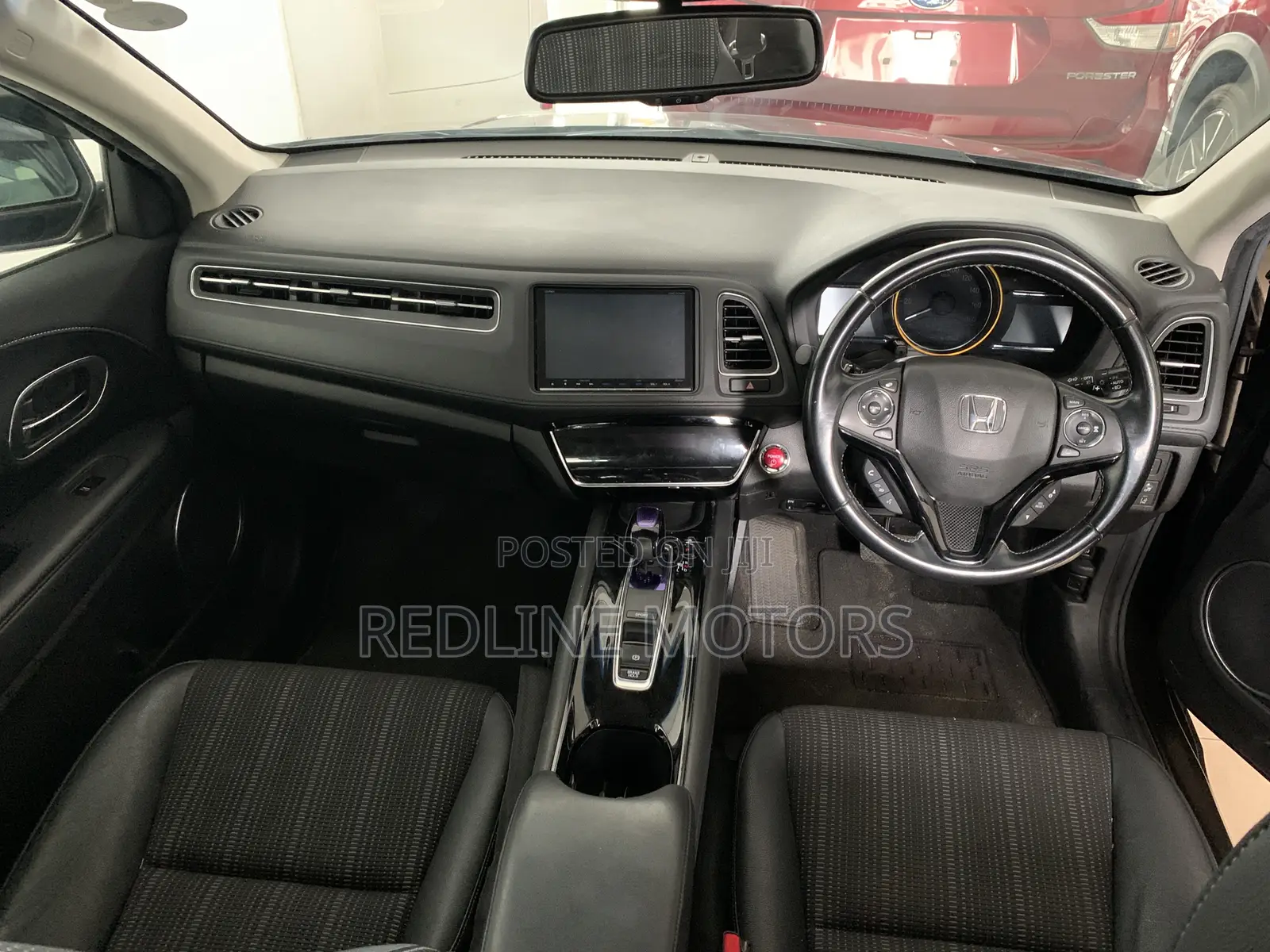 Honda Vezel 1.5 Hybrid 2WD 2017 Purple