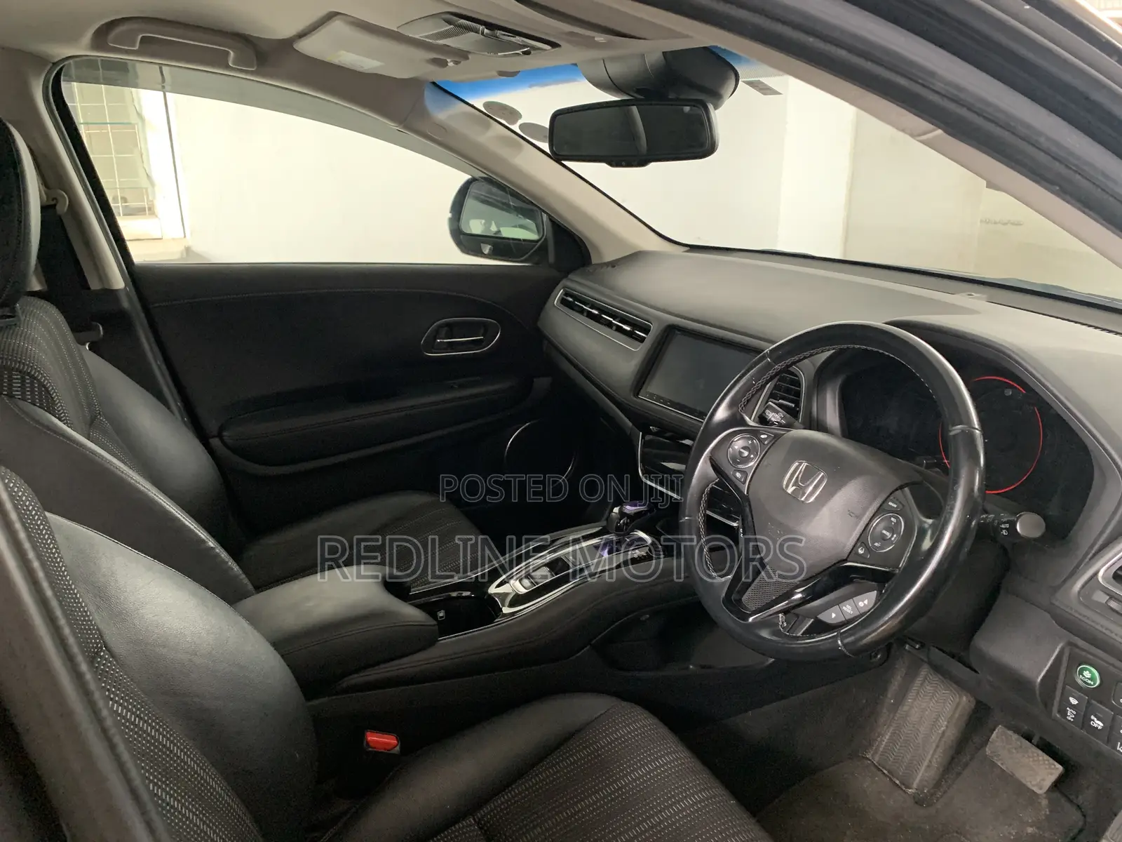 Honda Vezel 1.5 Hybrid 2WD 2017 Purple