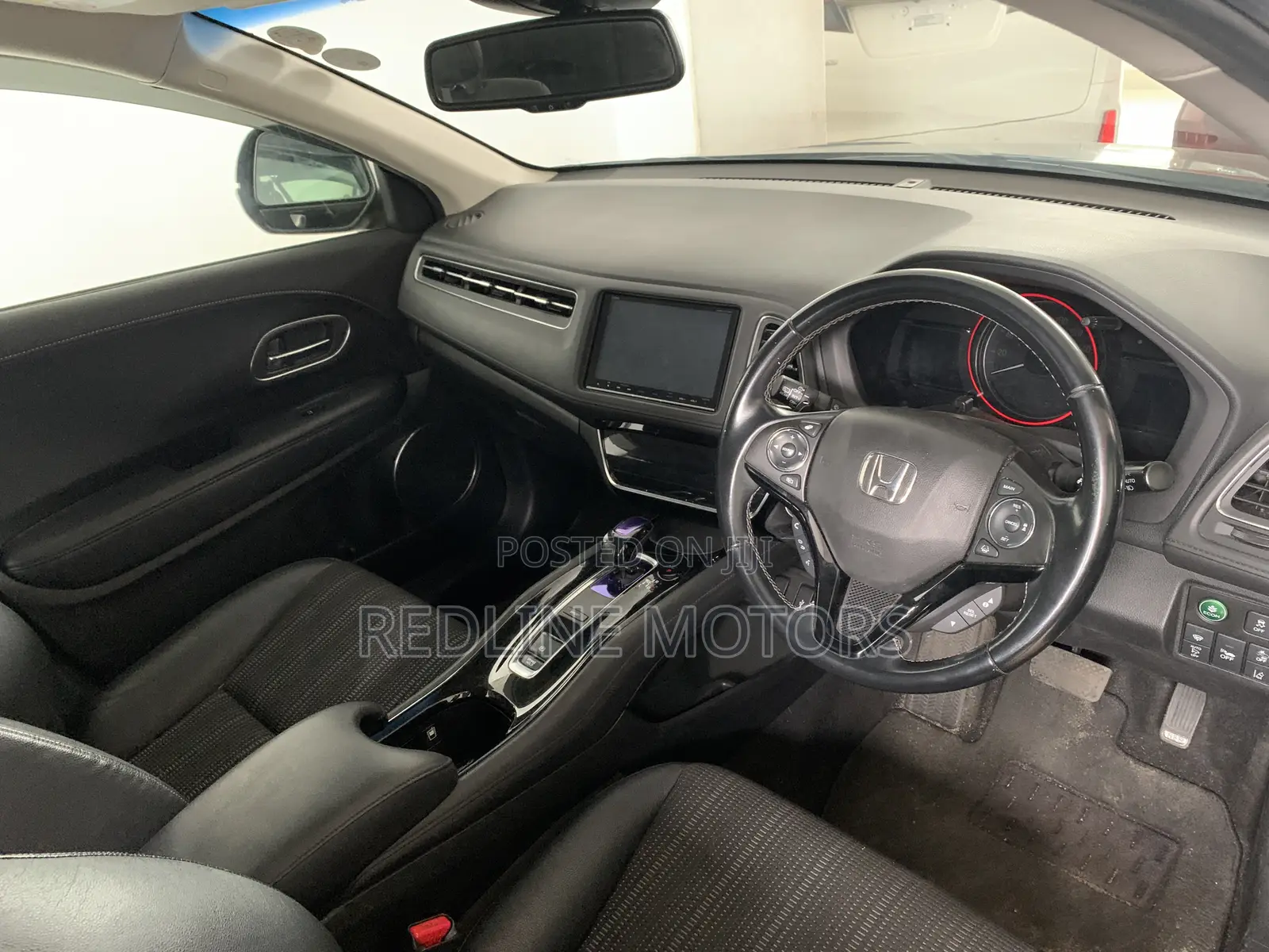 Honda Vezel 1.5 Hybrid 2WD 2017 Purple