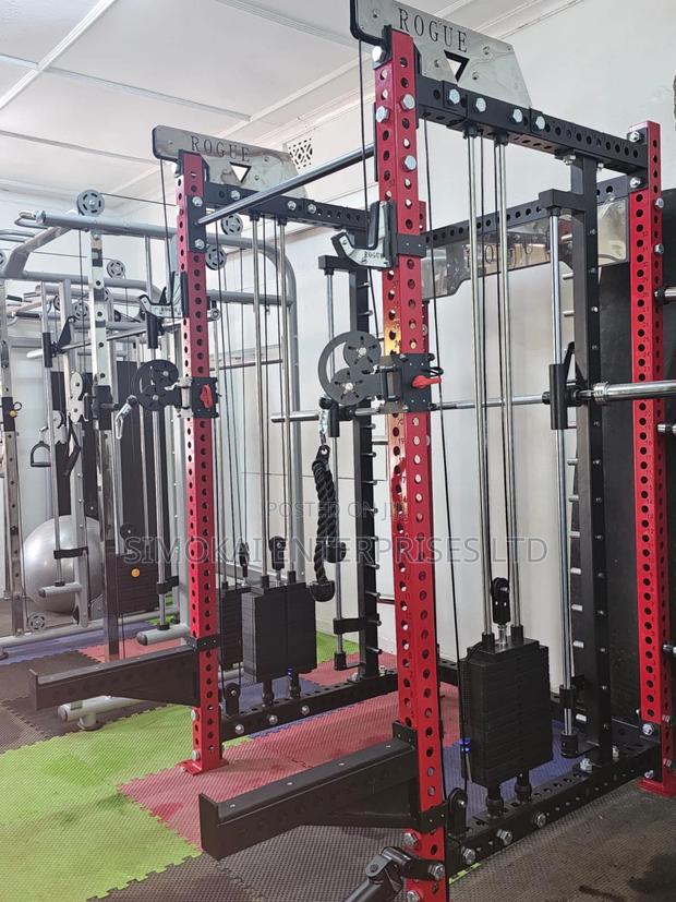 Rogue Commercial Smith Machine