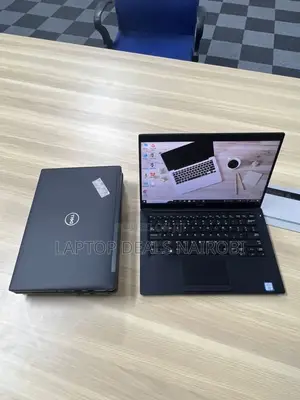 Laptop Dell Latitude 7390 8GB Intel Core I5 SSD 256GB