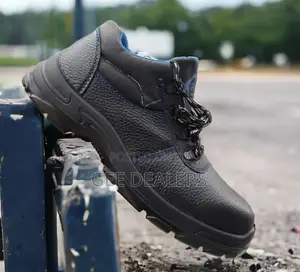 Reflex Low Cut Safety Boots >Steel Toed Work Boots >