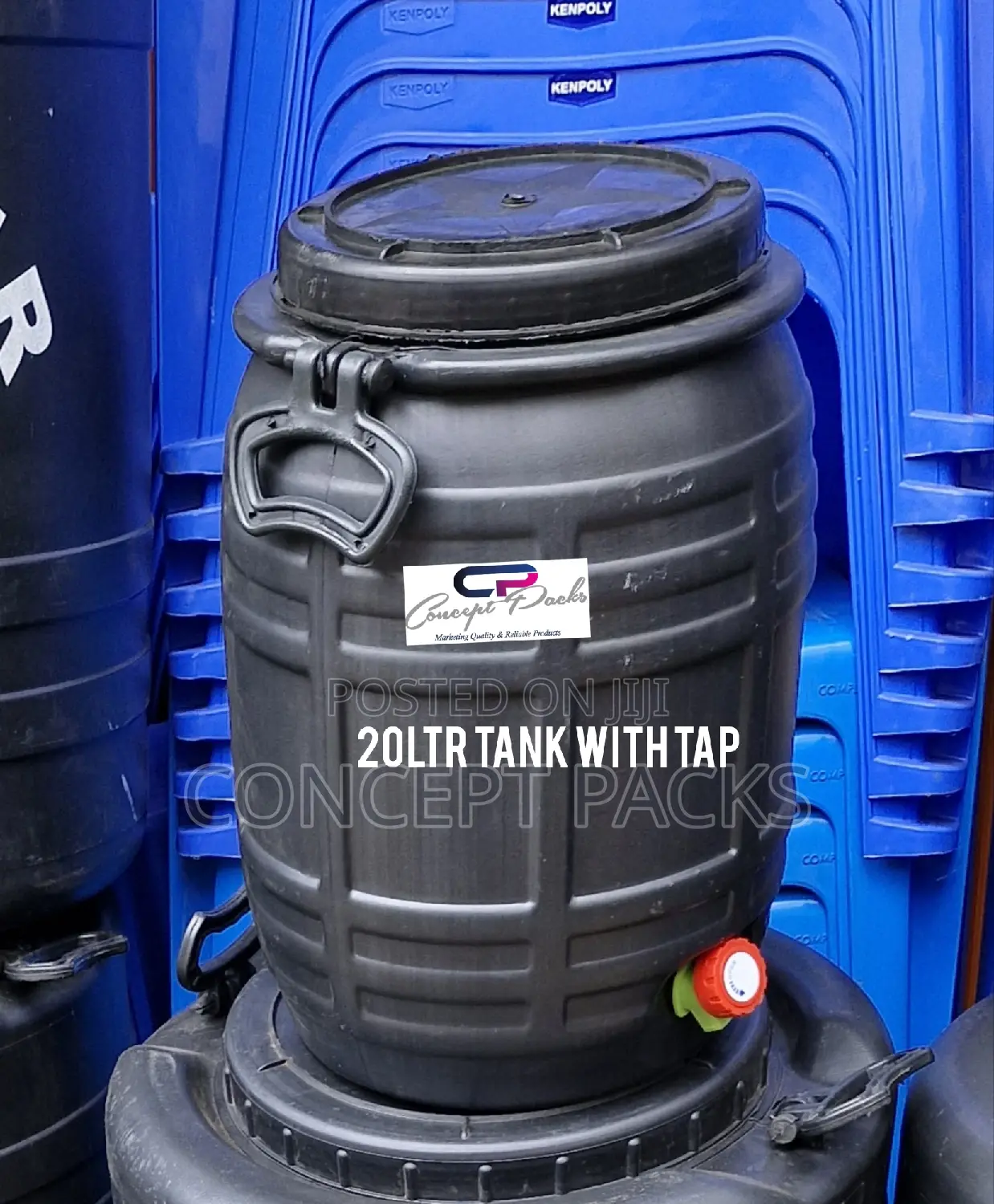 20 Litres Black Water Tank With Tap.