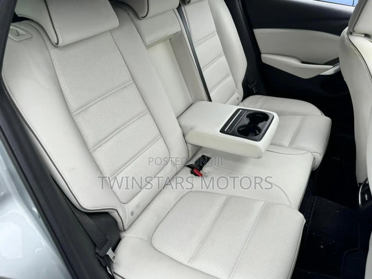 Mazda Atenza 2018 Silver