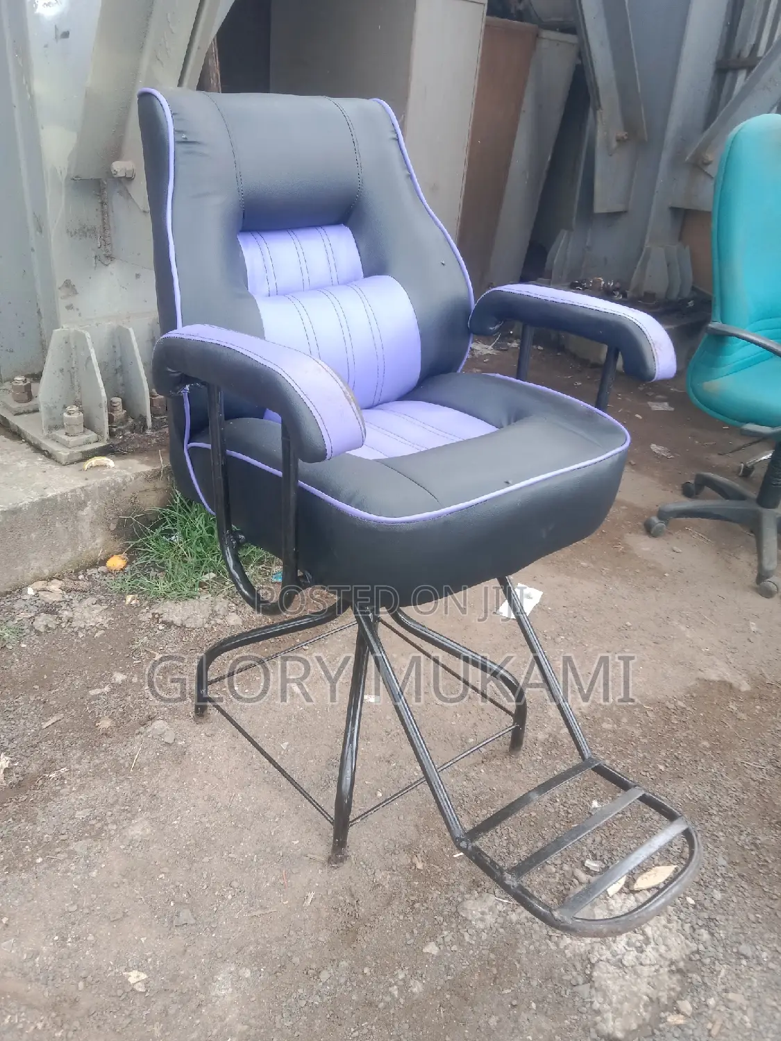 Barber Chairs