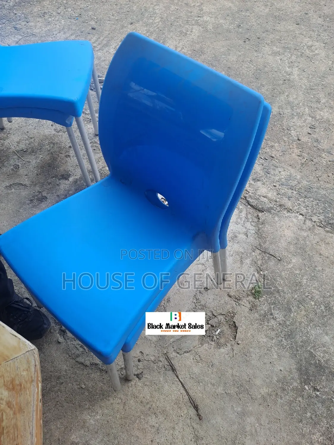Strong Plastic Chair With Metal Tubing Legs