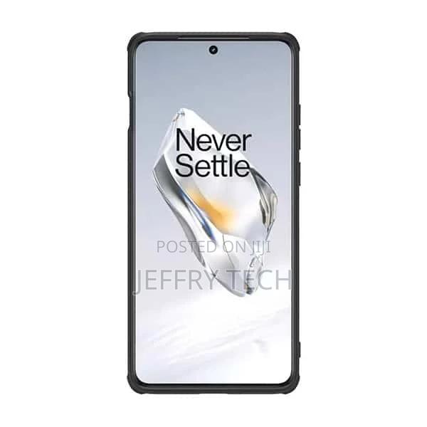 Oneplus 12 Super Frosted Shield Pro Case - thumbnail 2