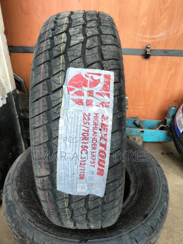 225/70r15c Zextour Highlander - main view