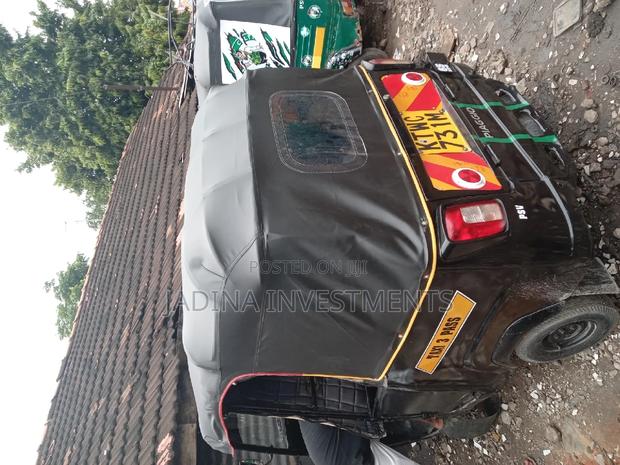 Piaggio Scooter 2019 Black - thumbnail 2