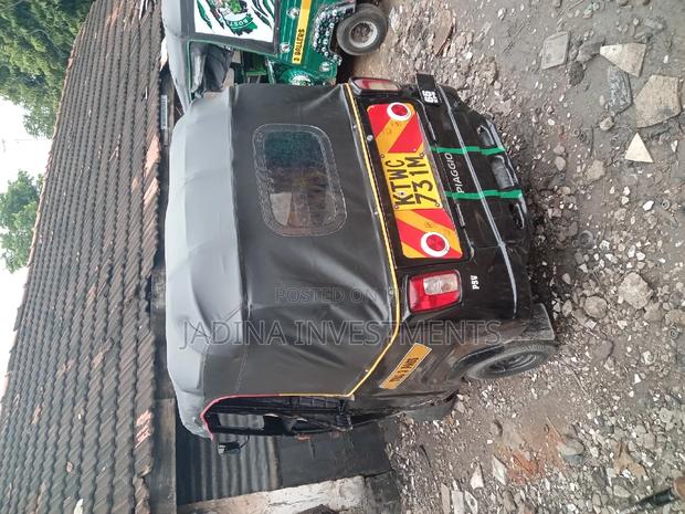 Piaggio Scooter 2019 Black - thumbnail 5