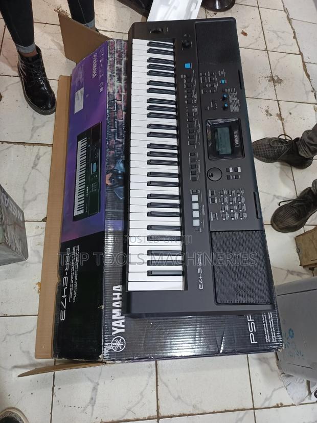 Yamaha PSR-E473 Brand New Keyboard - main view