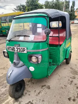 Piaggio Scooter 2020 Green