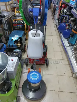 Floor Scrubber Machine