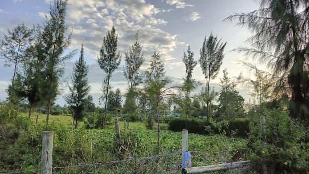 Prime 50x100 Plot At Mang'u-nakuru Next To Gicheha Farm