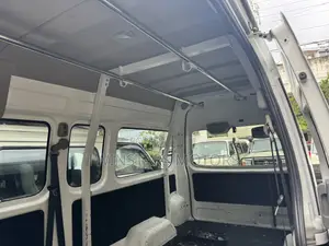 Nissan Caravan (Urvan) 2017 White