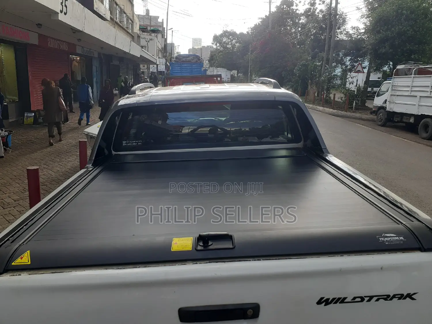 Roller Shutter Lid Cover Available for Double Cab Pickup