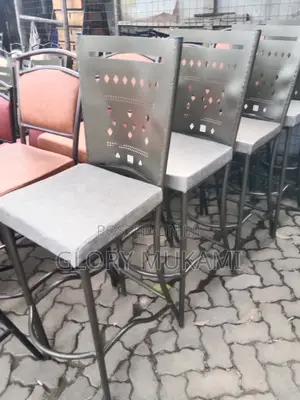 Restaurants and Bar High Chairs