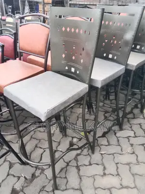 Restaurants and Bar High Chairs