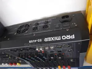Pro Mixer ED-4USB 4 Channel Powered Mixer