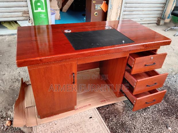 Office Table Office Table 1.4m