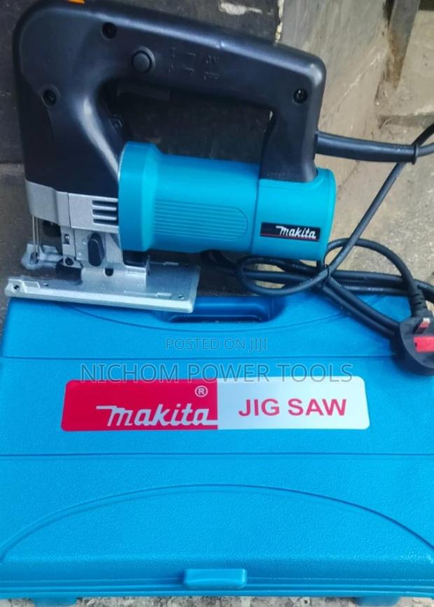 Electric Makita Jigsaw - main view