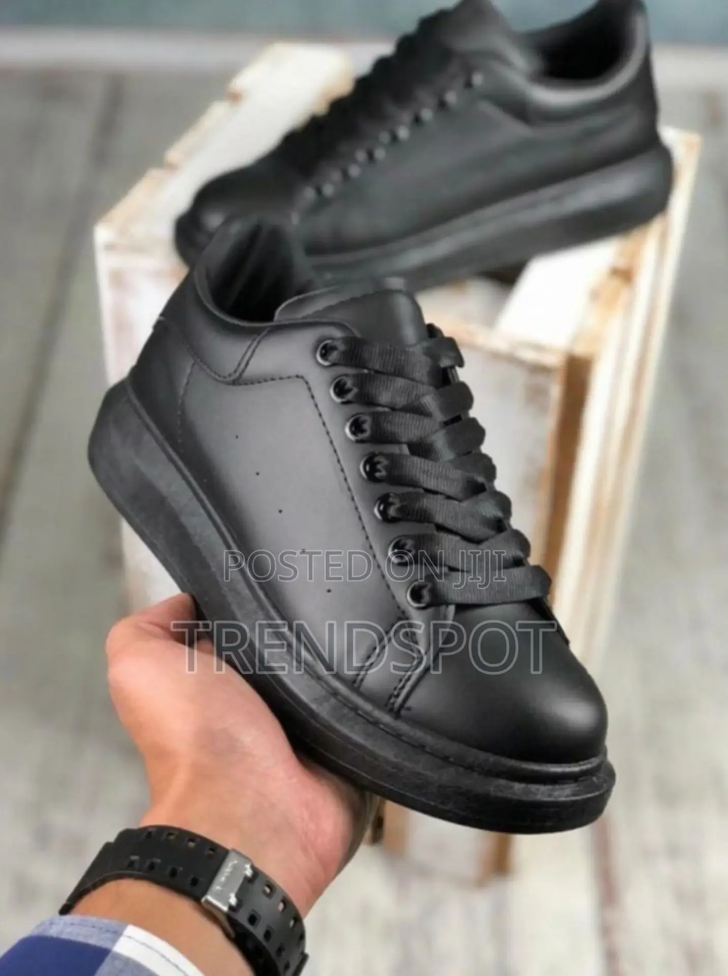 Alexander McQueen Black