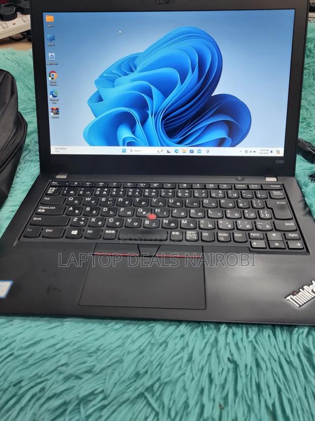 Laptop Lenovo ThinkPad X280 8GB Intel Core I5 HDD 256GB - main view