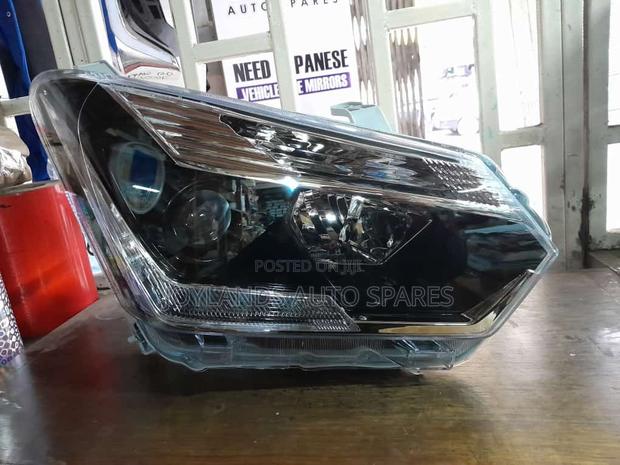 D-Max 2016 Headlamp Non Xenon(Black Shade)