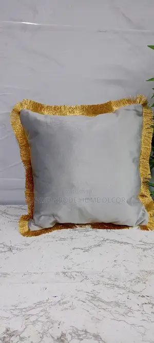 Tassled Pillow Cover(Grey)