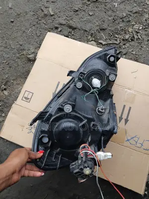 Toyota Ipsum Headlight