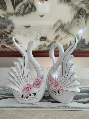 2 Pieces Nordic Ceramic Swan Ornament 2pcs