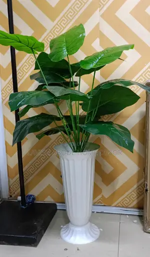 Artificial Plant With Planter