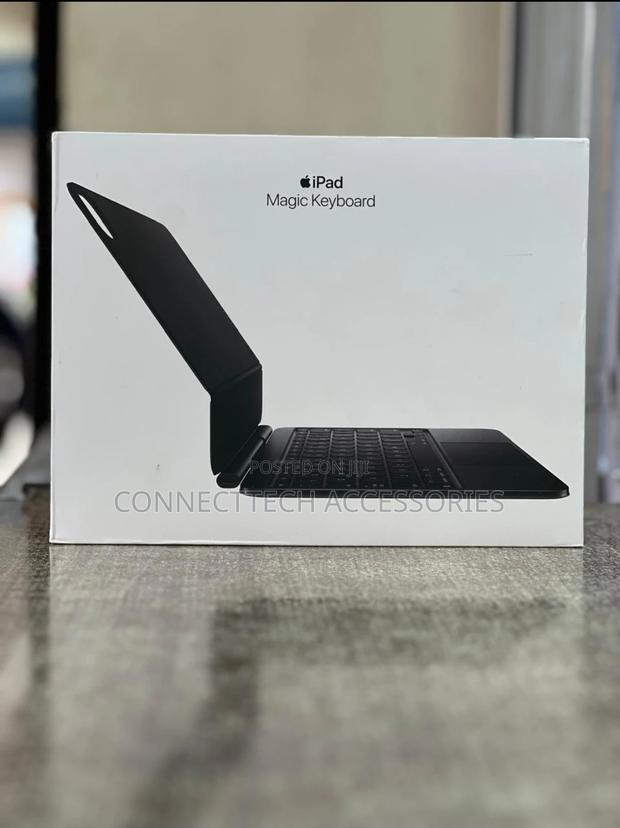 iPad Pro 11 M4 Chip Magic Keyboard