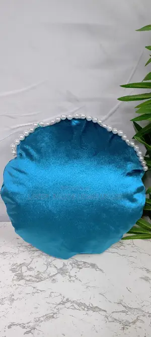 Stylish Throw Pillow With Cover Round Pillow