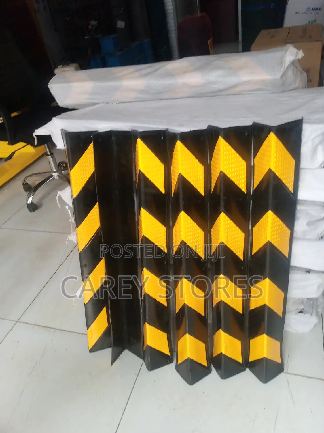 Titan Rubber Corner Guard