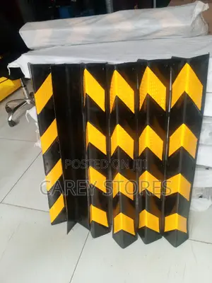 Titan Rubber Corner Guard