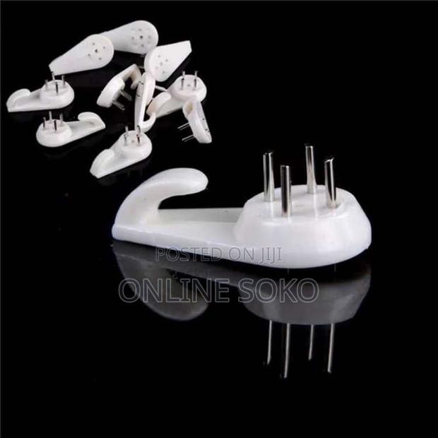 Heavy Duty Plastic Concrete Wall Hooks Hanger – Pack Of 10 - thumbnail 3