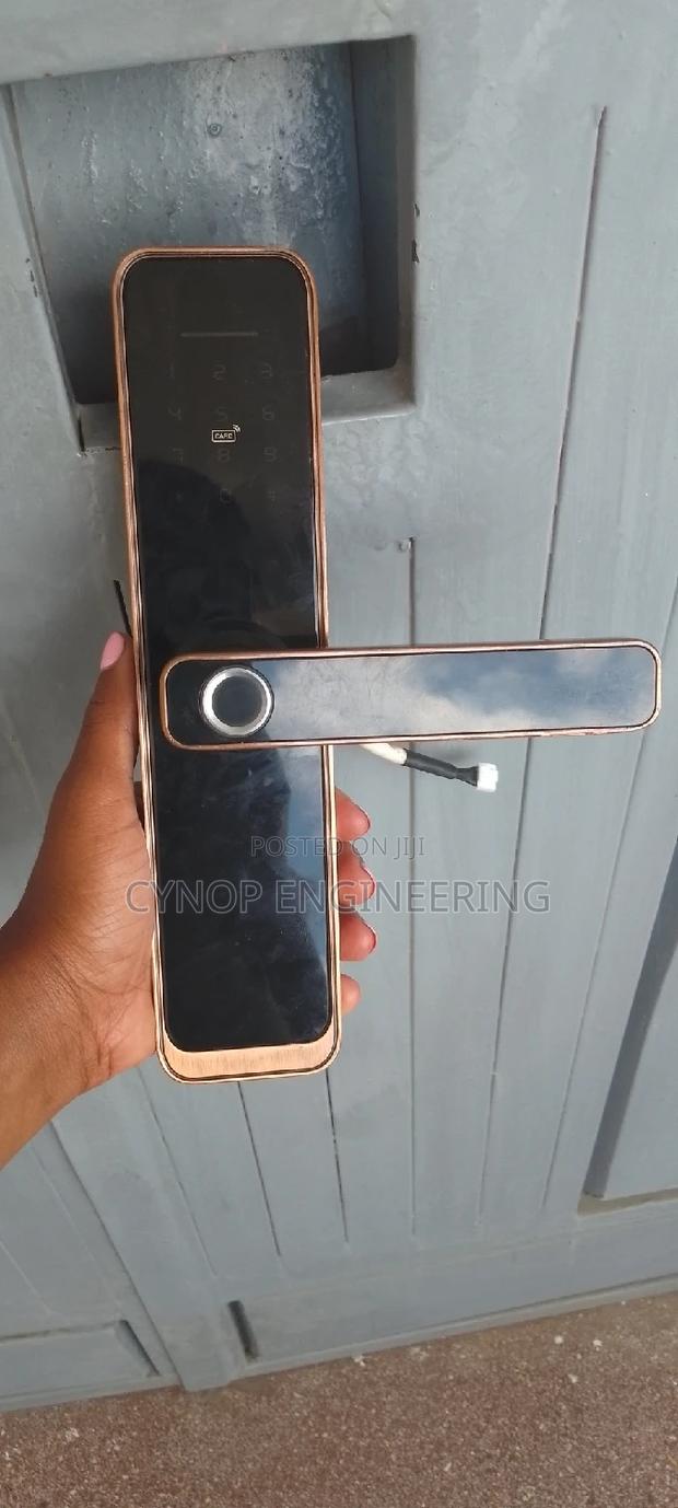 Smart Lock for Airbnb Remote Biometric - main view