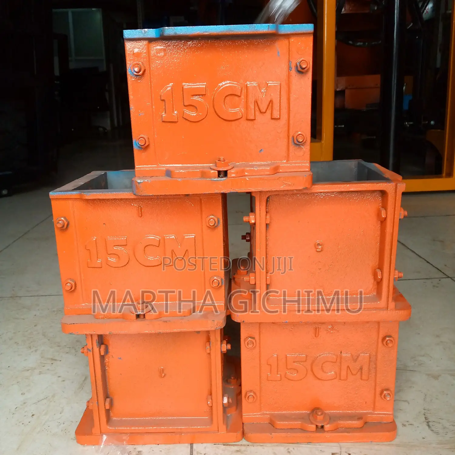 150mm Cast Iron Cube Moulds