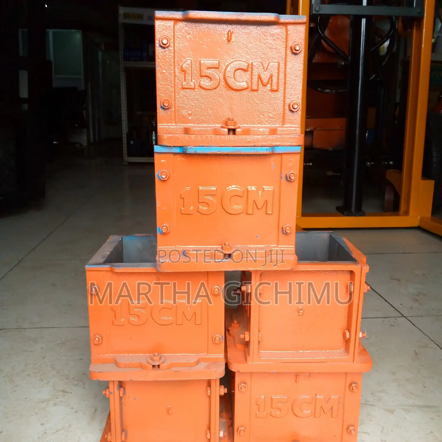 Cast Iron Cube Moulds (Imported)