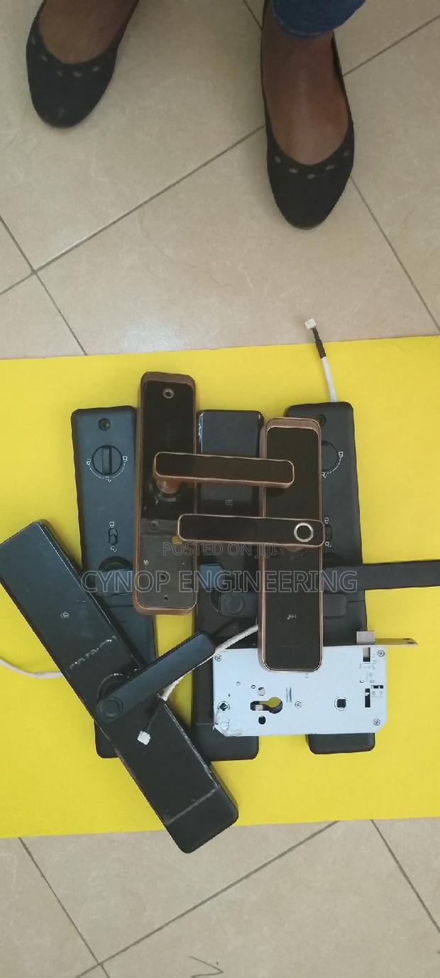 Smart Lock Airbnb Time Bound Security