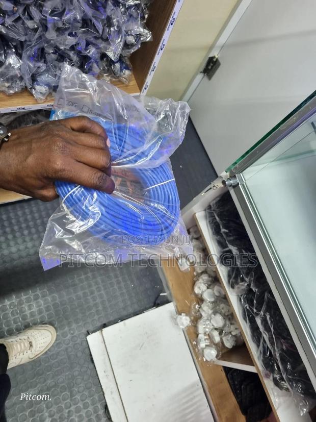 Cat 5e Internet Cable - thumbnail 2