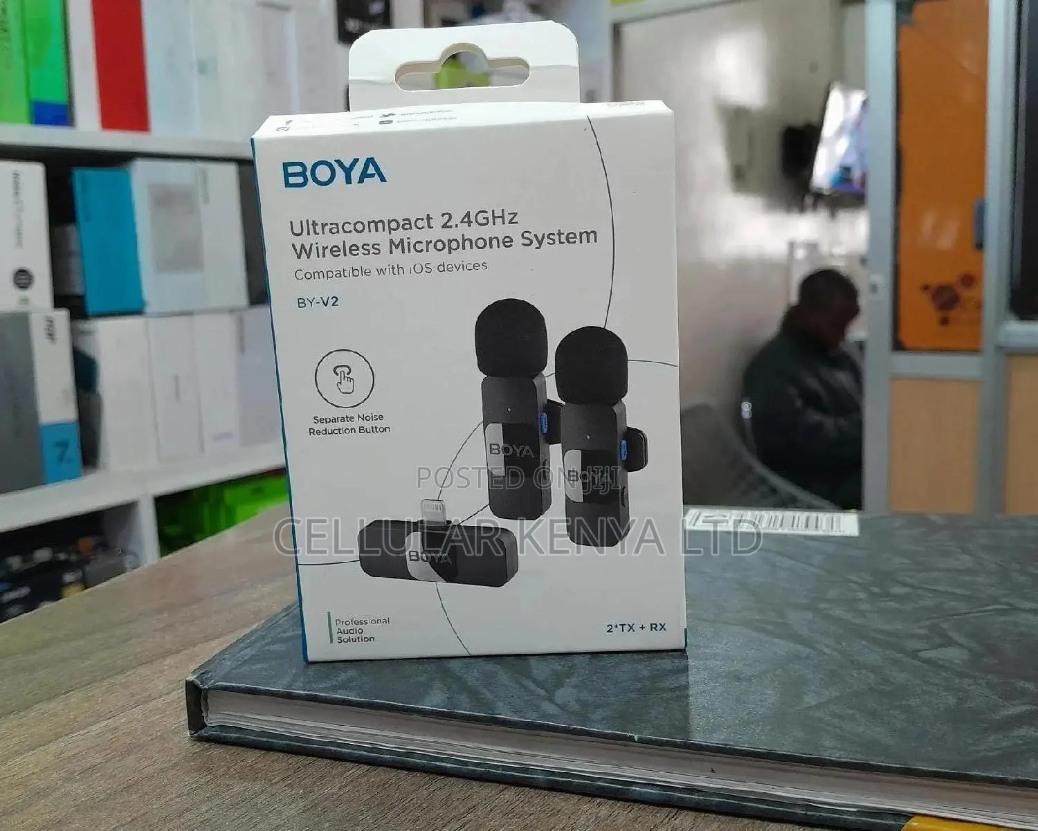BOYA BY-V2 2-Person Wireless Microphone for Ios Devices