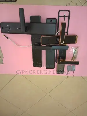 Wine Cellar Lock;Time Bound Codes,App Controlled