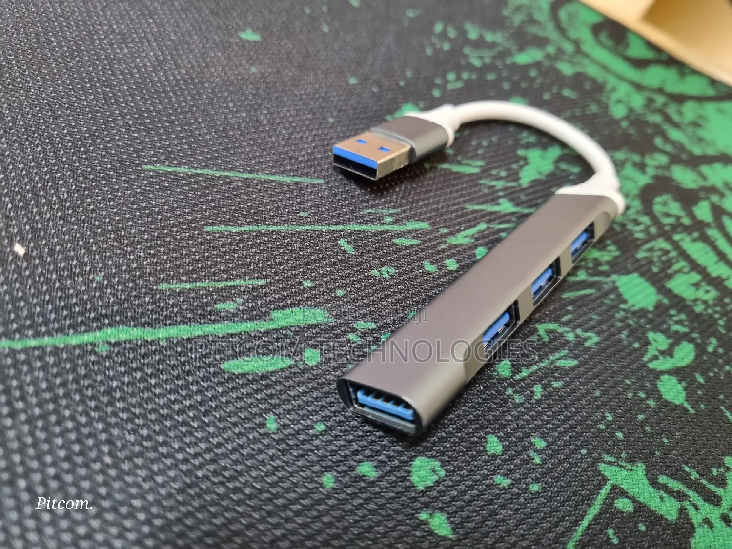 USB Hub 3.0 Ports