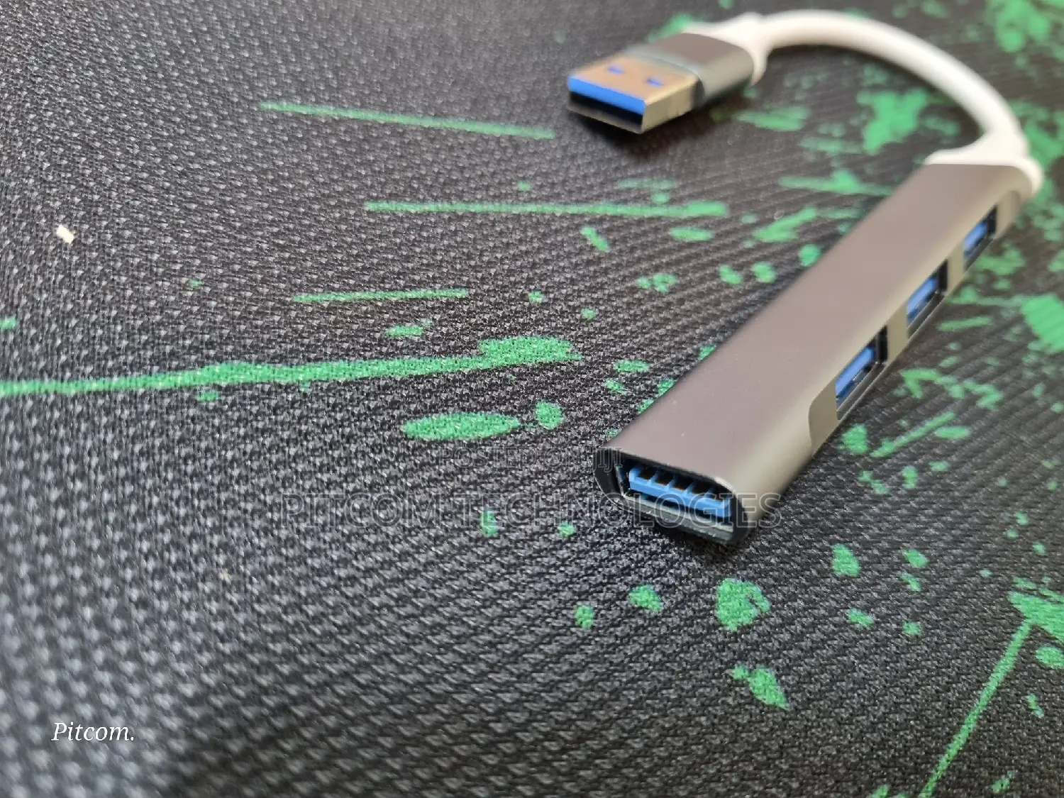 USB Hub 3.0 Ports