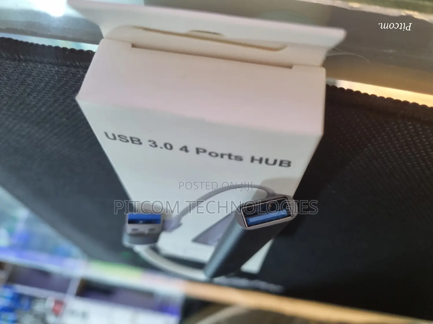 USB Hub 3.0 Ports