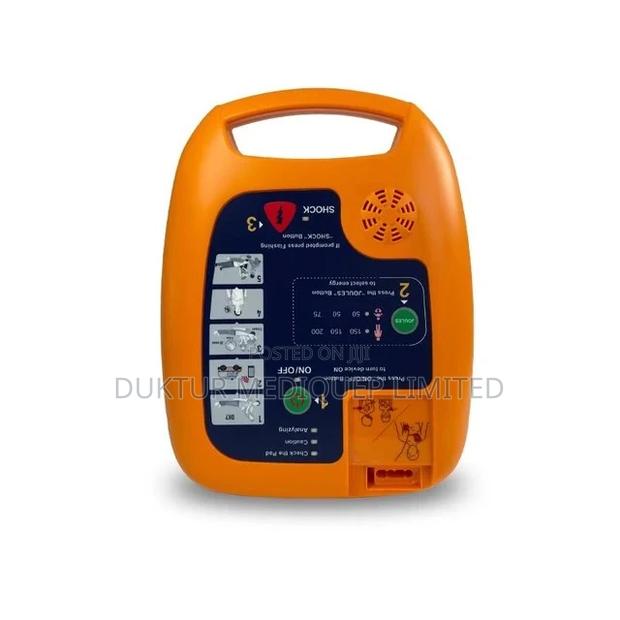 AED (Automated External Defibrillator) - thumbnail 4