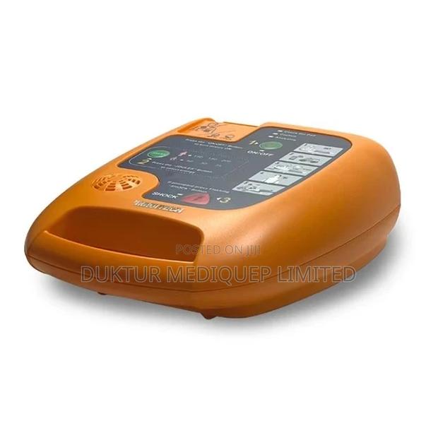 AED (Automated External Defibrillator) - thumbnail 6