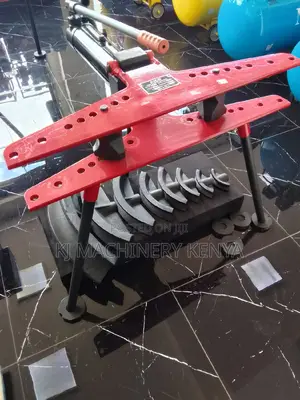 Hydraulic Pipe Bender.